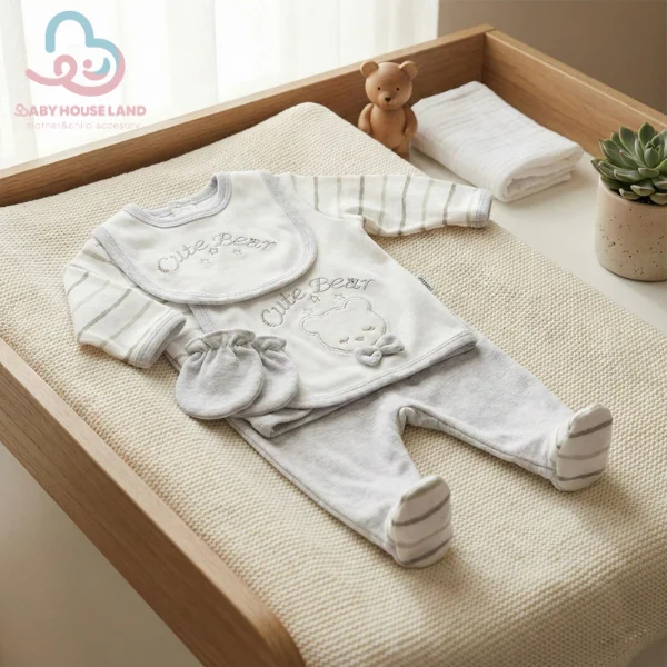 ست بیمارستانی ۵تیکه طرح خرس Sebi ۲۰۳۰